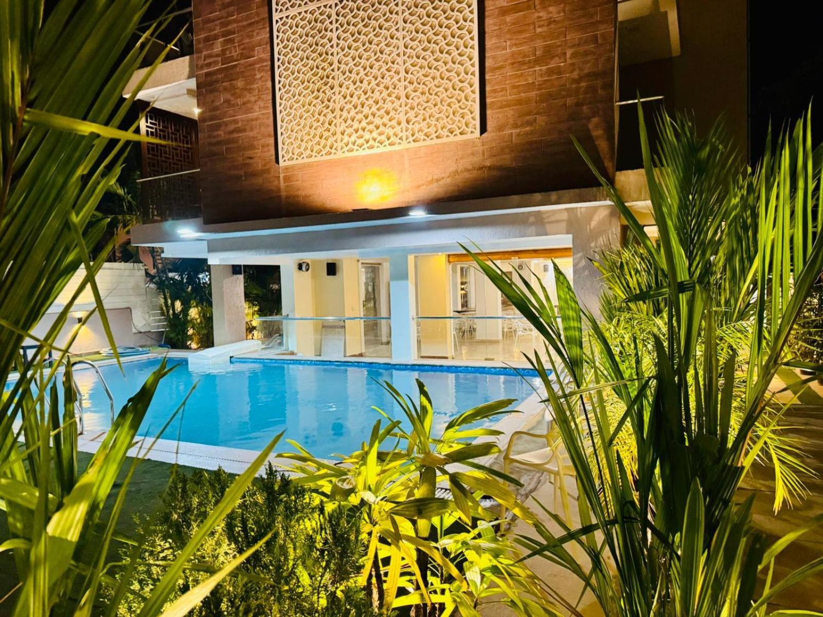 Bluo Amani Vagator - Boutique Hotel Goa Анжуна Экстерьер фото