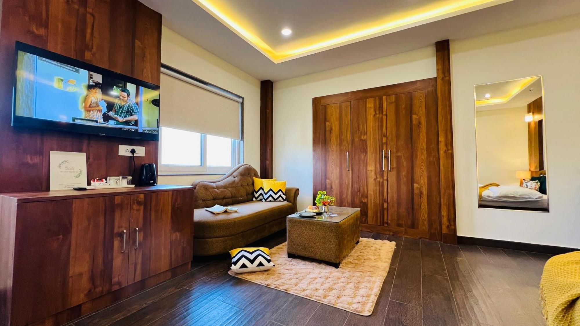 Bluo Amani Vagator - Boutique Hotel Goa Анжуна Экстерьер фото
